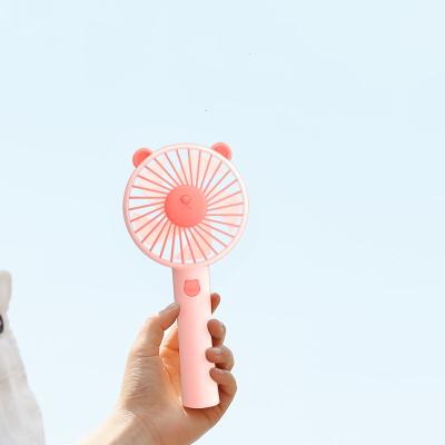 China Cute Newest Mini Portable Clip Fan Design Usb Air Cooling Handheld Electric Fan for sale