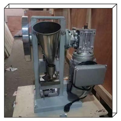 China 0.75KW Powder To Tablet Making Machine 4200pcs/H THDP-3 Tons Automatic Desktop for sale