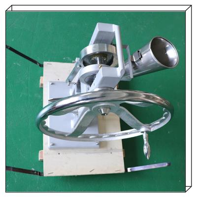 China Pharmaceutical Small Tablet Press Machine Hand Operated 15KN Single Station Tablet Press for sale