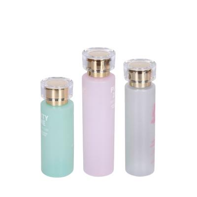 China Luxury Cosmetic Skin Care Packaging For Toner 120ml 150ml PET Bottle With Cap And Insert Acrylic ACP Bottle Packaging Customsized Color for sale