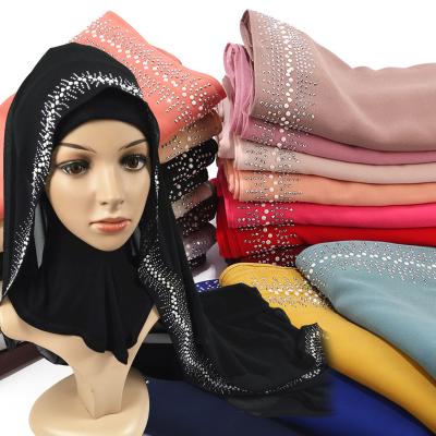 China Simple Hijab Headscarf Muslim Hijab Women Chiffon Scarf Muslim Bubble Scarf For Women for sale