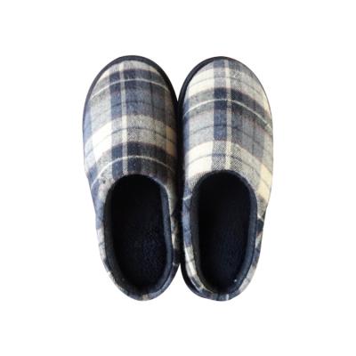 China 2022 fashion trend hot selling newcomers customized thick tpr slipper for home wear for sale