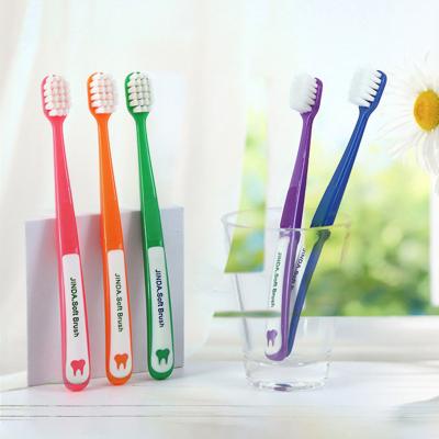 China OEM Disposable Chinese Manufacturer Bristle Adults Soft Toothbrush In Blister Plastic Manual Toothbrush Custom For Home Use for sale