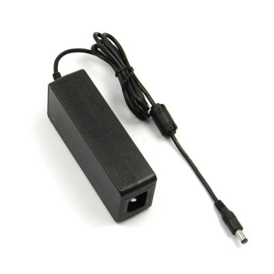 China LED Light Desktop Type 24V 1A Power Adapter With DOE VI Energy Efficiency 5.5*2.1 5.5*2.5 DC Connector for sale