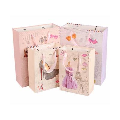 China Factory Wholesale Recycled Materials IDEAR Custom Printed Wedding Candy Clothes Shoes Jewelry Gift Paper Box Paper Bag With Handle for sale