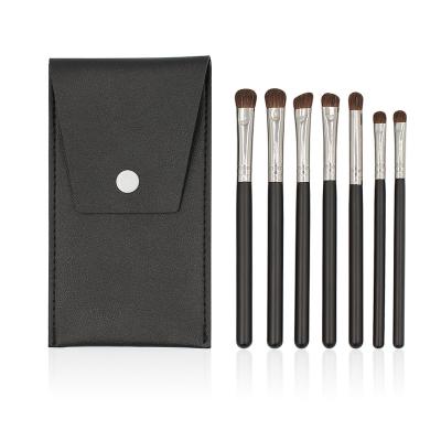 China Makes Apply Makeup Brush To Make To Install Kit Wholesale Wood Handle Private Luxury Black Label Base Brush Set Cosmetic Makeup Brushes for sale