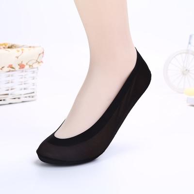 China Sustainable Newcomer Ultra Low Cut Liner Socks No Show Bangs Women for sale