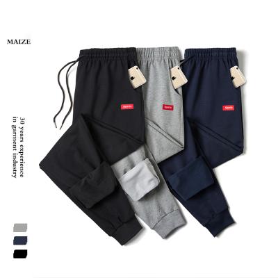 China Latest Design Anti-Static Outdoor Comfortable Track Pants Male Joggers Sweatpants for sale