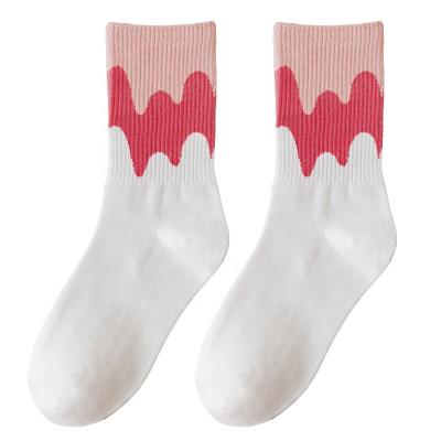 China New Design Style Gradient Color Sporty Cute Socks Winter Women Crew Socks Casual Fun for sale