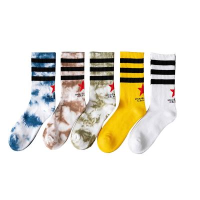 China Wholesale street sports fashion dyed tying medium sports socks Japanese style three stripes tube cotton socks for sale