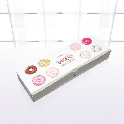 China Recyclable Soft Packaging Paper Box For Donuts Cookies Swissroll OEM Friendly Package Boxes for sale