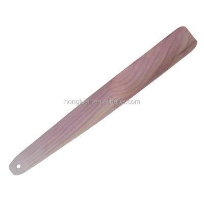 China Novelty Eco-friendly Long Handle Beech Factory Price Factory Price Wooden Shoe Horn For Hotel Household for sale