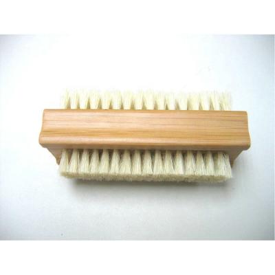 China New Eco-friendly Wooden Handle Nail Design Private Label Nail Polish Nail Cleaning Brush Sustainable Brush for sale