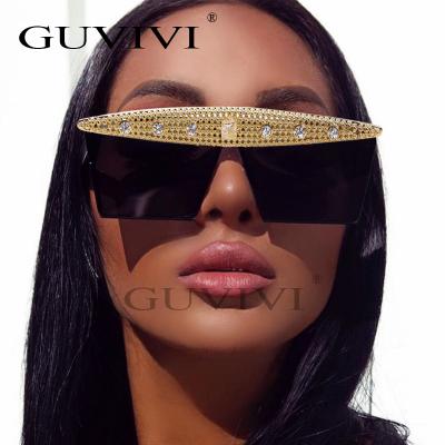 China Luxury Diamond Sunglasses New Oversized Square Women Sunglasses Fashion GUVIVI Sunglasses With Rhinestone 2020 for sale