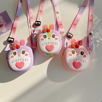 China Diary Used New Mini Coin Purse Women Cute Cartoon Silicone Coin Wallet Small Handbags Girls Fashion Zipper Children Bags Waterproof Bags for sale