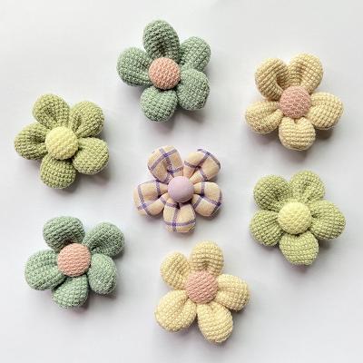 China New Arrival Viable Wholesale Sew On Handmade Flowers In Size 45 Mm 5 Petal Flowers Material Fabric Applique DIY Bag /Hairpin Accessory for sale