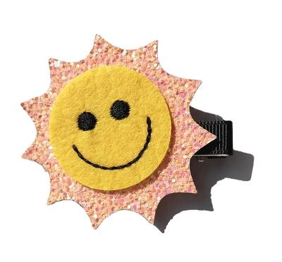 China Custom Wholesale Handmade Felt Hair Glitter Sun Shape Kids Hair Clips for sale