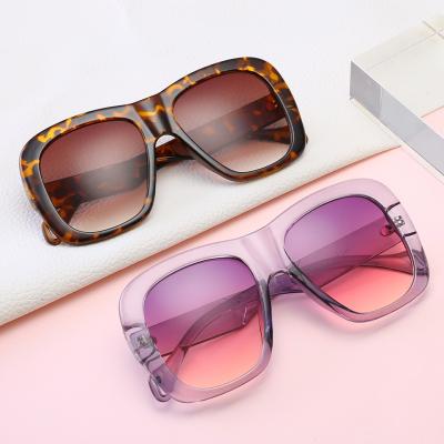 China Superhot Fashion Sunglasses Eyewear Women UV400 Oversized Square Shading Sun Glasses for sale