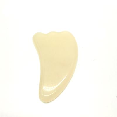 China Portable Natural Resin Gua Sha Tool for Body Gua Sha Massage and Health Care for sale