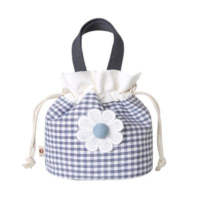 China New Design Creative Wholesale Insulated Daisy Portable Bundle Pocket Cool Lunch Bento Bag for sale