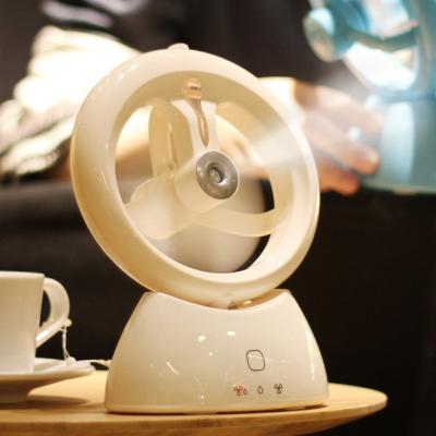 China Mist Jet Fan Table Mist Jet USB Electric Fans Desktop Cooling Small Mini Portable Fan for sale