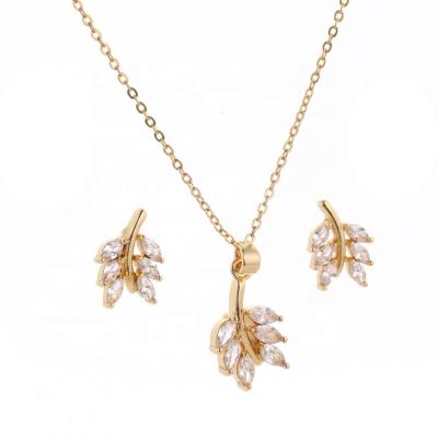 China CLASSIC Trendy Gold Plated Dubai Zircon Leaf Necklace Earring Pendant Jewelry Set Women for sale