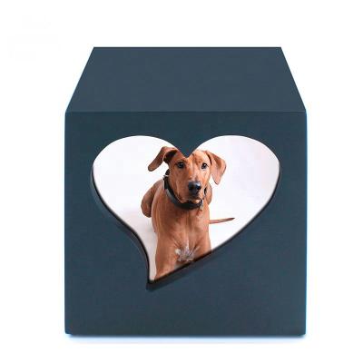 China Stored Wooden Pet Urns Funeral Pet Urns For Animal Ashes for sale