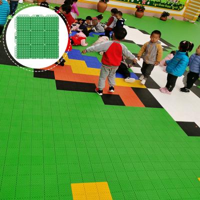 China Beautiful Colorful Playground Flooring Waterproof Backyard Safety Small Kids Outdoor Interlocking Tiles Sports Flooring for sale