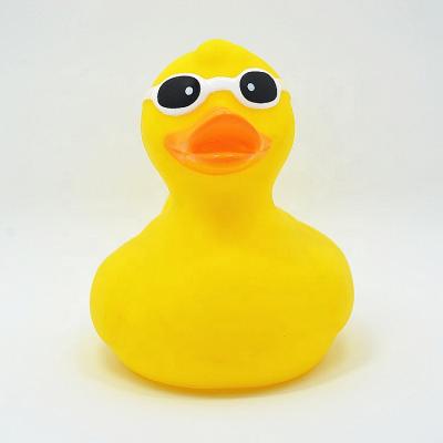 China Used For Entertainment Wholesale Bulk Yellow Bath Promotional Plastic Floating Rubber Duck With Glasses for sale