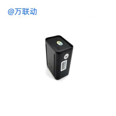 China AIKA Mini Car Magnetic Gps Trackers for Vehicle Car Child Location Tracker Device Landmark Gps Tracker for sale