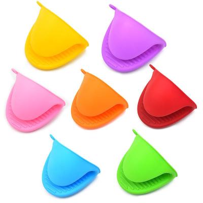 China China Supply Professional Eco-friendly Microwave Oven Anti-Scalding Silicone Oven Mitts and Pot Holders for sale