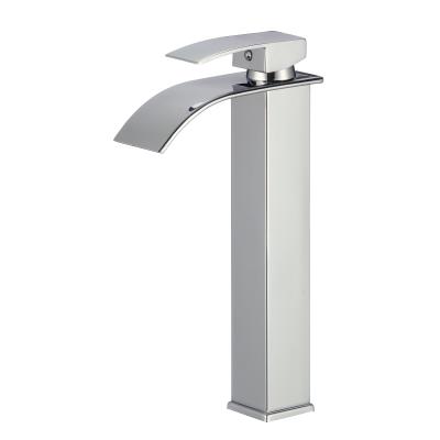 China Tidjune Torneira Cascata Monocomando Faucets Tidjune Torneira Cascata Monocomando Metered Single Handle RV Bathroom Sink Faucet Waterfall Spout Bathroom Faucet for sale