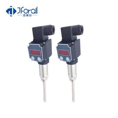 China Water Liquid PT100 Temperature Transmitter With Digital Display High Reliability for sale