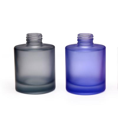 China Color Printing Aromatherapy Glass Bottles 150ml Water Transfer Printing for sale