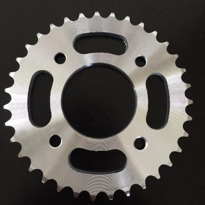 China 1045 CG125 TITAN 99 1045 Steel Line CNC Galvanized Color 43T/14T 428H-116L Motorcycle Chain And Sprocket Kits for sale