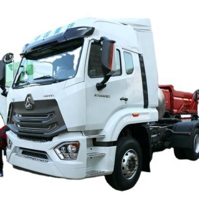 China Sinotruk tractor 6x4 hohan LNG cng10 wheels main tractor truck 7000x 2600x3150 mm for sale