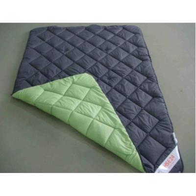 China Home Wholesale High Quality Solid Microfiber Summer Winter Stitiched Comforters for sale