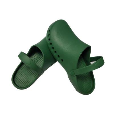 China La seguridad estática anti del recinto limpio calza a EVA Clogs Green Nurse Clogs para el hospital en venta