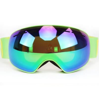 China Anti Scratch Anti Scratch Myopia Ski Snowboard Glasses Mirror Cloudy Lens Snow Skiing Skating Goggles for sale