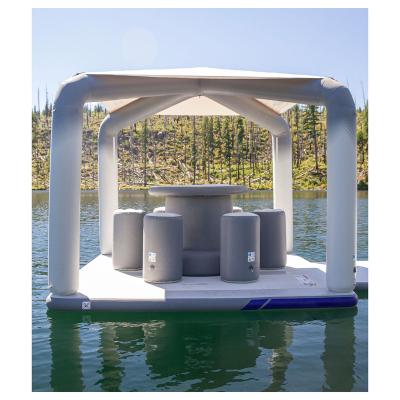 中国 New Design DWF Summer Outdoor Water Fun Inflatable Floating Island Dock Leisure Inflatable Floating Platform With Tent 販売のため