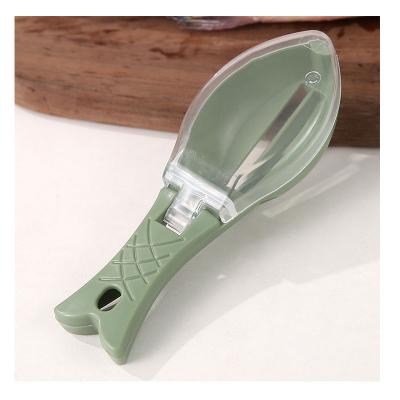 China Viable China Factory Direct Selling Kitchen Instrument Plastic Fish Scale Scraper With Lid for sale