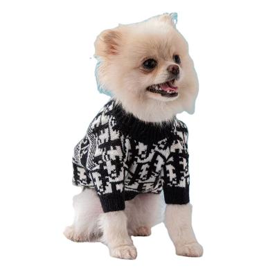 China Sustainable 2023 Hot Selling Dog Sweater Autumn and Winter Thickened Fashion Pet Clothing French Bulldog designer luxury dog clothing for sale