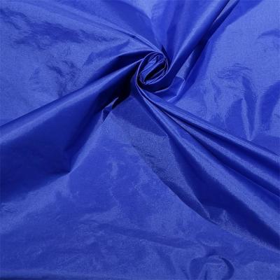 Chine Le solide en nylon du textile tissé 20dx20d de 100% colorent 36gsm 150cm pour des vestes à vendre