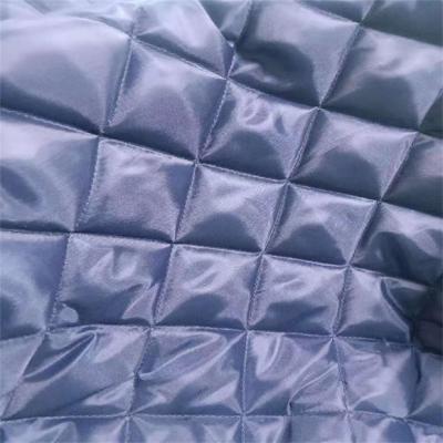 China Poliéster Shell Fabric suave de Diamond Quilting Taffeta 160gsm el 142CM en venta