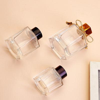 China Custom Empty Luxury Clear Household Products Aroma Bottle 50ml 100ml 120ml Hexagonal Diffuser Bottle With Lid for sale