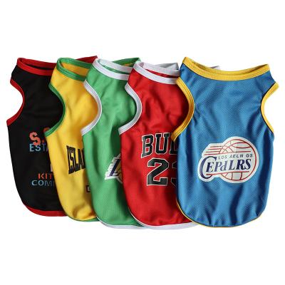 China Free Sample Sustainable Pet Clothing Apparel Clothes Mesh Breathable Summer Pet Sports Basketball Football Invest Dog Cat Jersey for sale