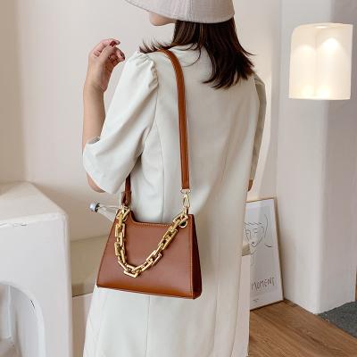 China High Quality Statistical Institute Women Handbags Chain Evening Purses Candy Color Design Women Shoulder Bag PU Small Acrylic Luxury Fin Leather Handbags Female Purses for sale