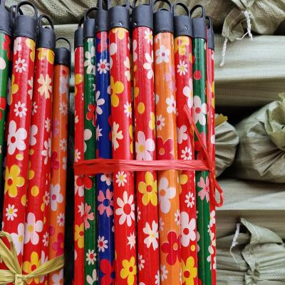 China Home Cleaning Tools Eucalyptus Wood Upright PVC Coating Wooden Broom Handle Broom Stick for sale