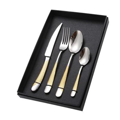 China Viable Luxury Gold 304 Stainless Steel Flatware Sets With Gift Package Wedding Silverware Set for sale