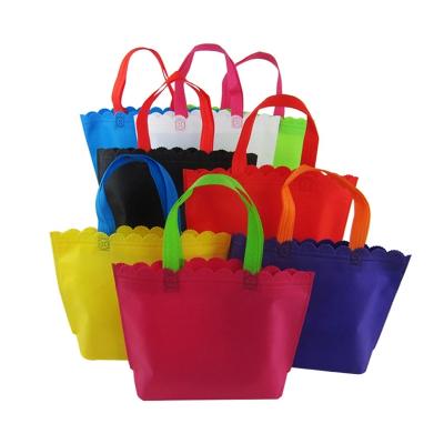 China High Quality Factory Direct Supply Customized Design Folding Reusable Nonwoven Grocery Bag for sale